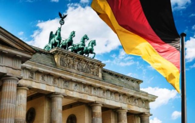 Κορωνοϊός: Κορυφαία ινστιτούτα προβλέπουν ότι η γερμανική οικονομία θα συρρικνωθεί κατα 4,2% φέτος - Media