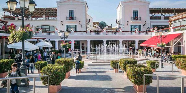 Έκλεισε το εκπτωτικό χωριό McArthurGlen - Media