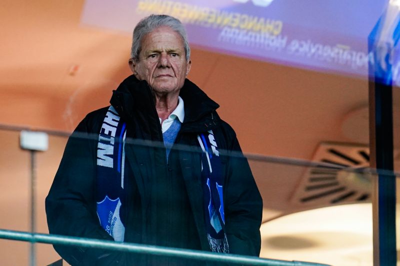 Επιτέλους, ευχάριστα νέα: Πότε αρχίζει κλινικές δοκιμές για το εμβόλιο η γερμανική εταιρεία του Ντίτμαρ Χοπ - Media