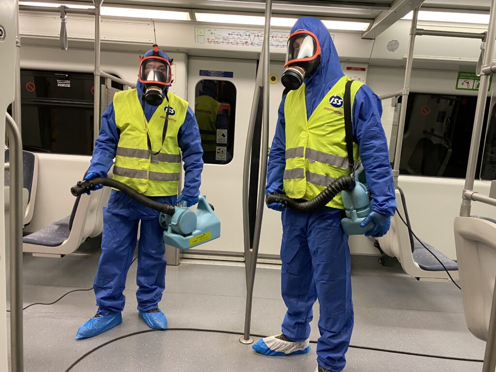 Κορωνοϊός: Με «ψυχρή εκνέφωση» απολυμάνθηκαν οι συρμοί του Μετρό (Photos) - Media
