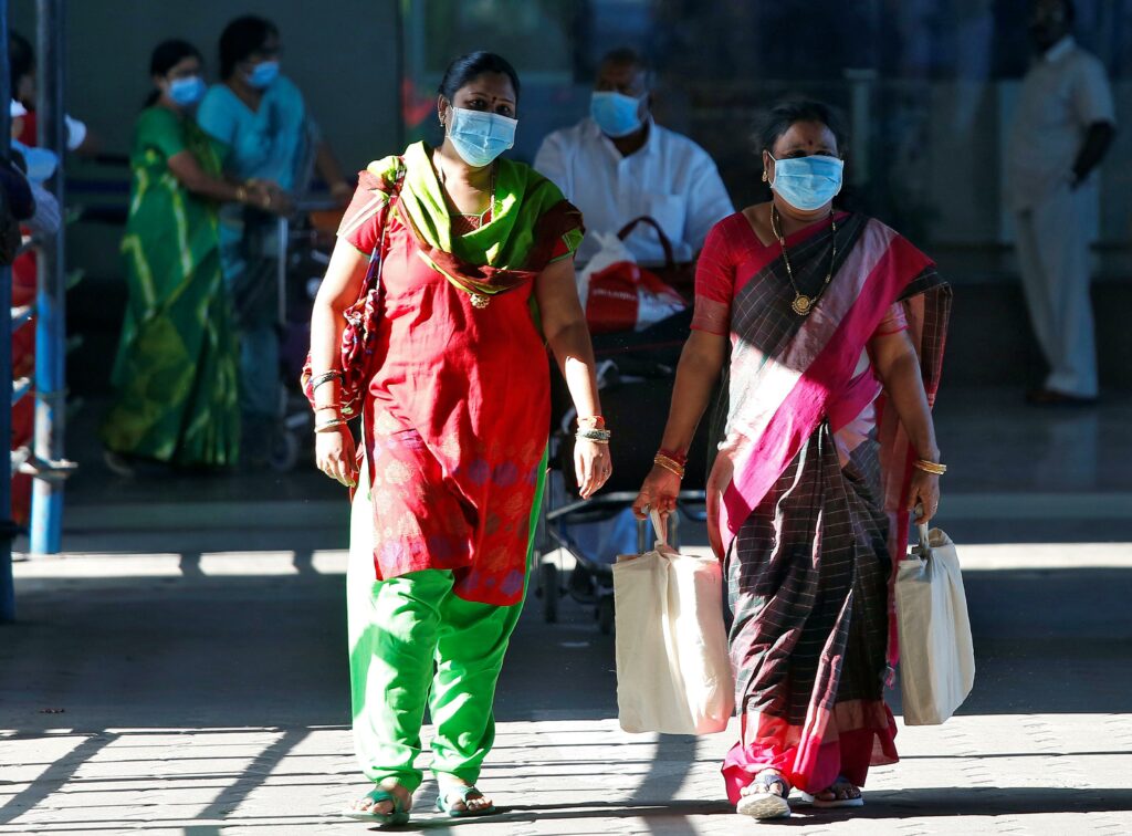 Koρωνοϊός-Ινδία; Πάνω από 3.000 νεκροί και 100.000 κρούσματα - Media