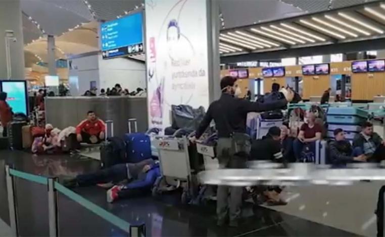 Κορωνοϊός: Χιλιάδες αποκλεισμένοι στο αεροδρόμιο της Κωνσταντινούπολης μετά την αναστολή πτήσεων - Media