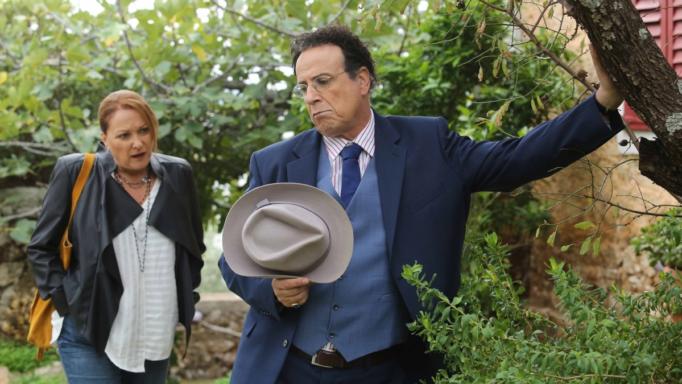 Κλειστό και το «Καφέ της Χαράς» λόγω κορονοϊού - Τι είπε ο Χάρης Ρώμας (Video) - Media