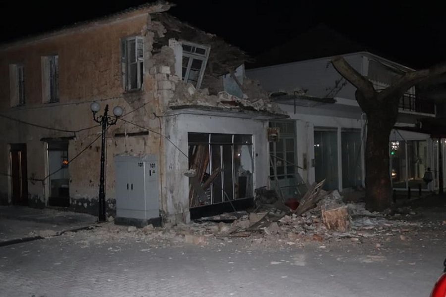 Κλιμάκια μηχανικών του υπουργείου Υποδομών στο Καναλάκι και την Πάργα - Media