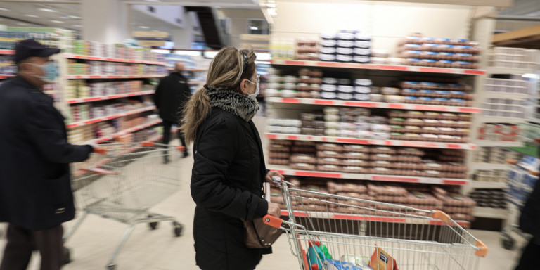 Διευκρινίσεις Παπαθανάση για σούπερ μάρκετ: Είναι υποχρεωμένα να ανοίξουν την Κυριακή - Media