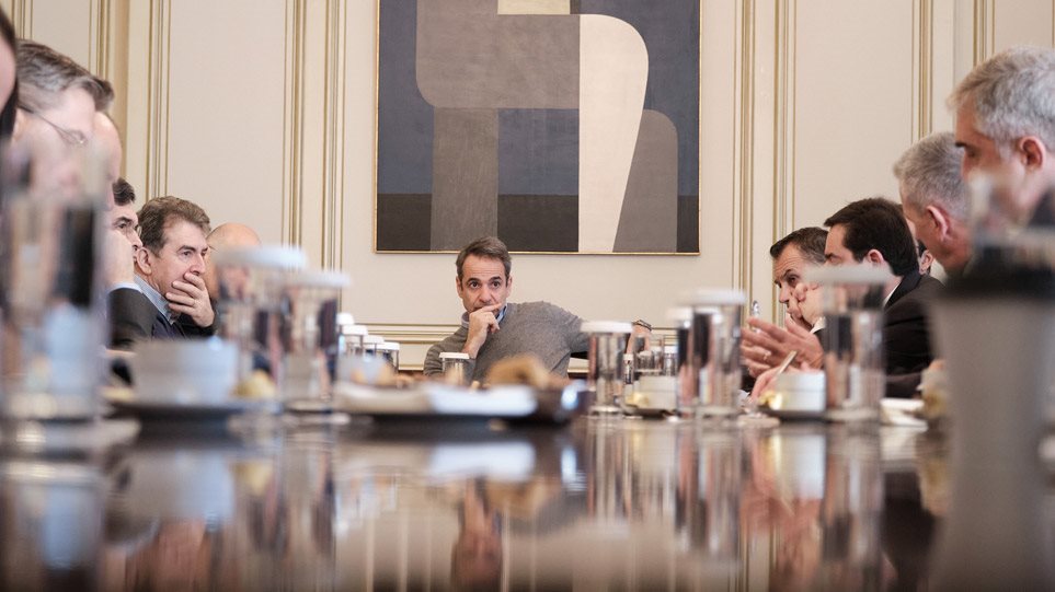 ΚΥΣΕΑ: Ασύμμετρη απειλή αυτό που αντιμετωπίζει η χώρα - Ενίσχυση των μέτρων φύλαξης των συνόρων - Media