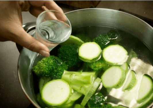 Πώς να μαγειρεύετε τα λαχανικά για να μη χάνουν τις βιταμίνες τους  - Media
