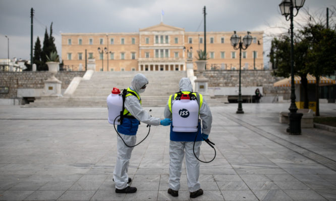 Τσιόδρας: Είναι αδύνατο να συνεχιστεί το lockdown μέχρι να βρεθεί το εμβόλιο – Καλύτερα τώρα η άρση παρά το Φθινόπωρο - Media