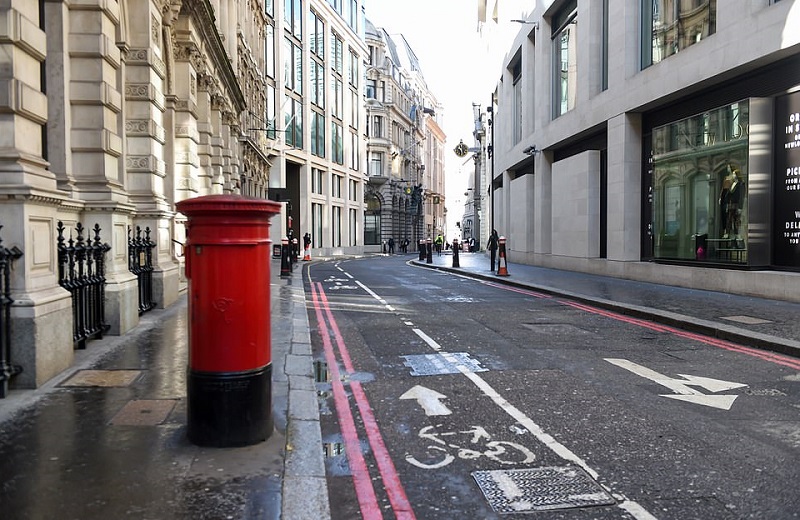 Κορωνοϊός: Πόλη – φάντασμα το Λονδίνο: Άδειοι οι σταθμοί του μετρό, οι δρόμοι και τα αεροδρόμια (Photos) - Media