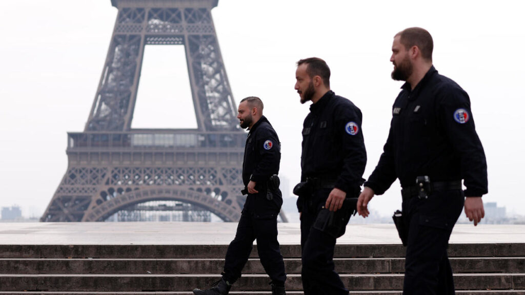 Επιστρέφει ο εφιάλτης του lockdown στην Ευρώπη - Απαγόρευση κυκλοφορίας σε Γαλλία και νέα ρεκόρ σε Γερμανία, Ιταλία - Media