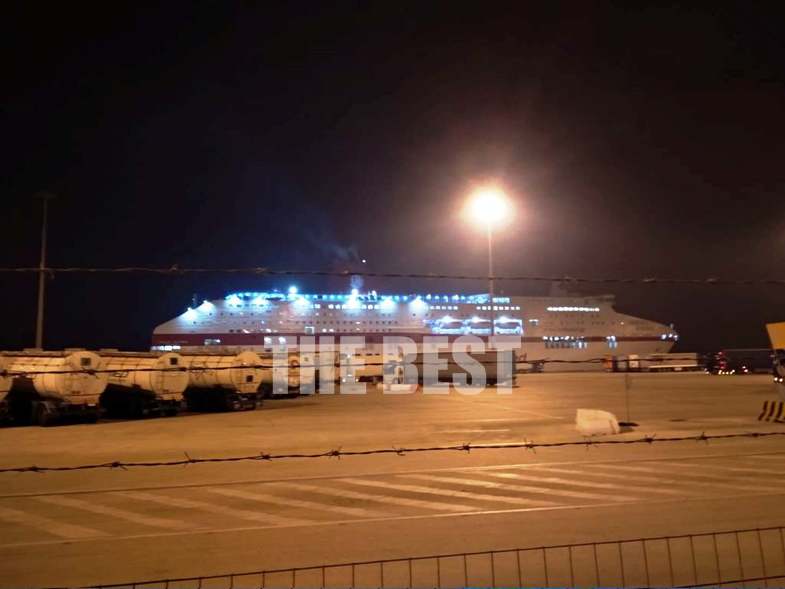 Έφτασαν στην Πάτρα οι Έλληνες από την Ιταλία - Media