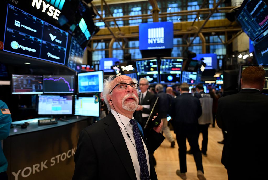 Κατέρρευσε η Wall Street - «Βουτιά» 3.000 μονάδων για τον Dow Jones - Πάνω από 12% η πτώση για Nasdaq και S&P - Media
