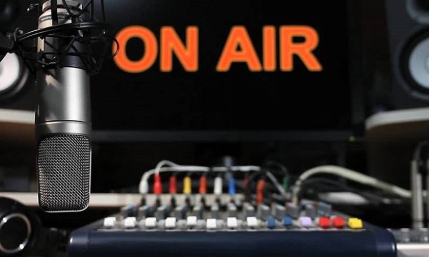 Κορωνοιός: Πως αλλάζουν οι ραδιοφωνικοί σταθμοί το πρόγραμμά τους - Media