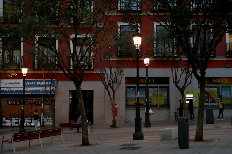 Κορωνοϊός: Πτώματα μέσα σε γηροκομεία ανακάλυψε ο ισπανικός στρατός - Media