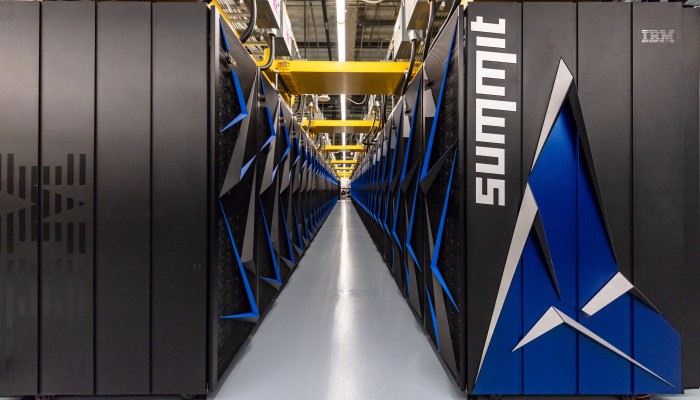 Summit: Το τέρας η μεγάλη ελπίδα της ανθρωπότητας στη μάχη με τον κορονοϊό - Media