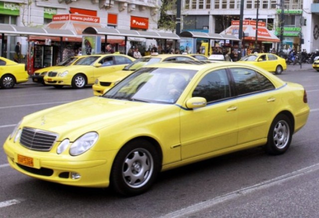 Κορωνοϊός: Έρχεται απόφαση για αύξηση του αριθμού επιβατών στα ταξί - Media