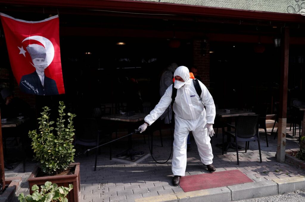 Κορωνοϊός: Κάτι τρέχει (και) στην Τουρκία - Τρίτος νεκρός από Covid-19 - Media