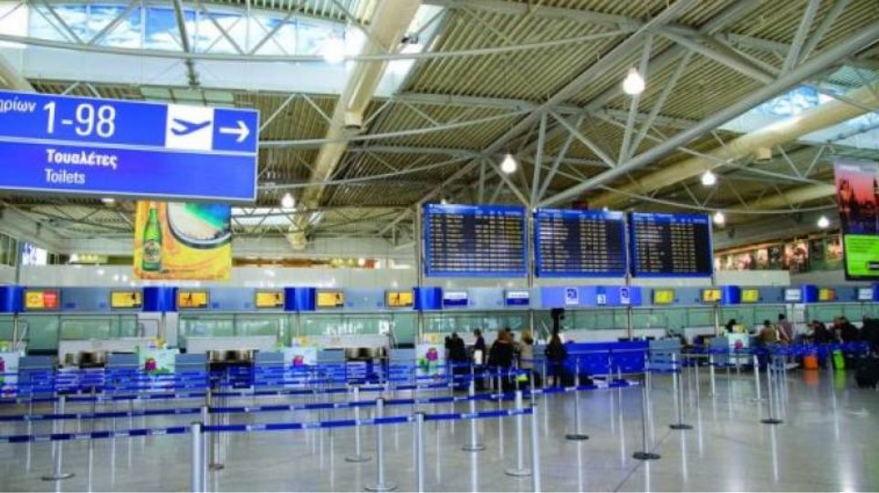 Κορωνοϊός: Συναγερμός στο «Ελευθέριος Βενιζέλος» - Επιβάτες λιποθύμησαν σε αίθουσα αναμονής - Media