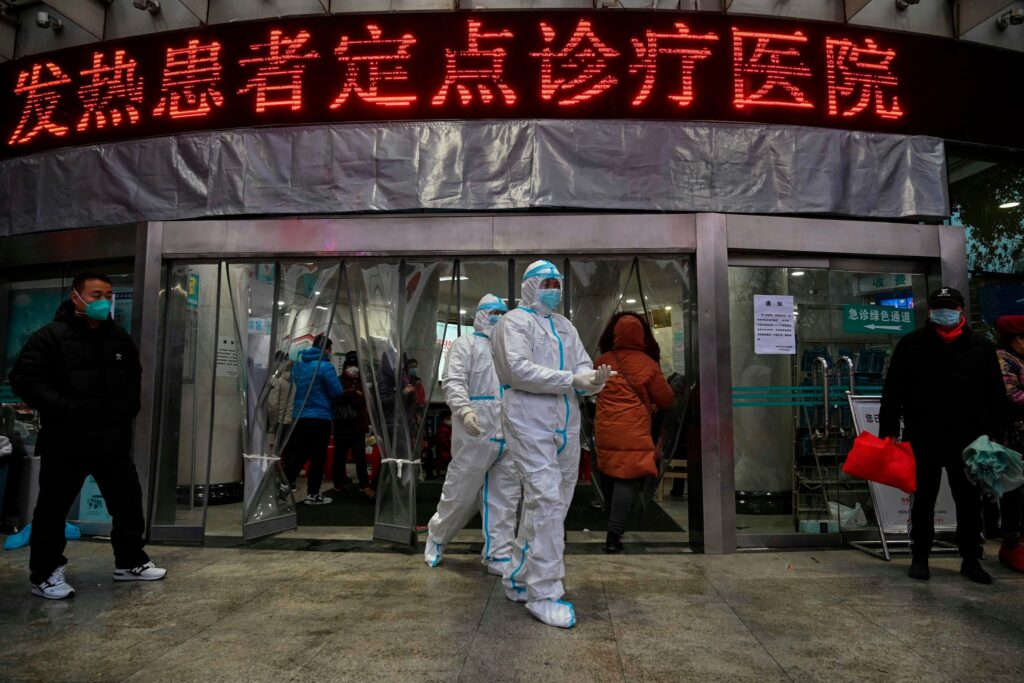 Κίνα-Ουχάν: Επέστρεψε ο κορωνοϊός στην πόλη που ξεκίνησε με 17 νέα κρούσματα - Media