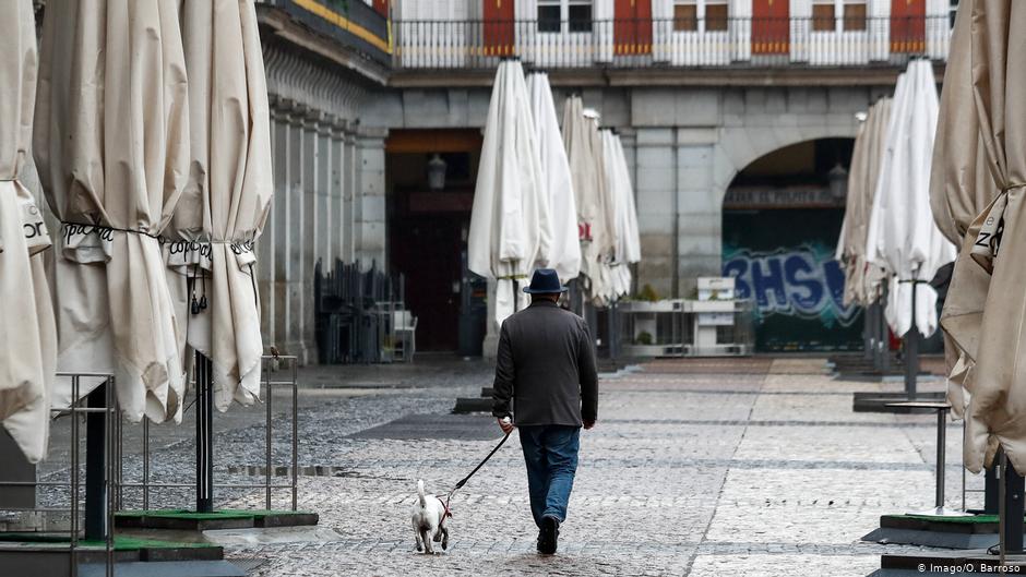 Ισπανία: Στα σκαριά ένα κατώτατο επίδομα διαβίωσης εν μέσω πανδημίας  - Media