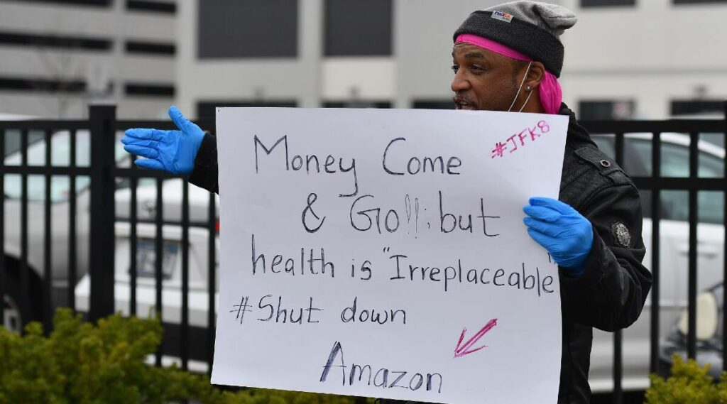 Κορωνοϊός-Amazon: Τα 30 κρούσματα προκαλούν απεργία κατά ανεπαρκών μέτρων ασφαλείας στις ΗΠΑ - Media