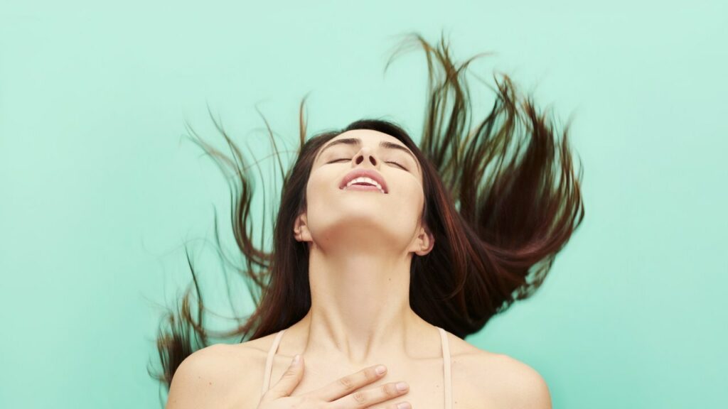 Σεξουαλική διέγερση: Τι συμβαίνει στο σώμα της γυναίκας - Media