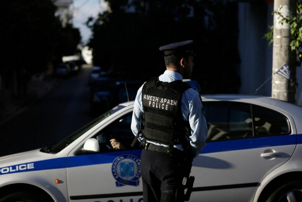 Χανιά: Τον έγραψαν για άσκοπη μετακίνηση, έξω από το… σπίτι του! - Media