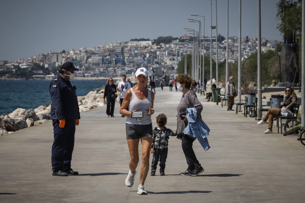 Άρση περιοριστικών μέτρων: Πότε ανοίγουν τα γυμναστήρια - Τι ισχύει για άθληση σε ανοιχτούς χώρους - Media