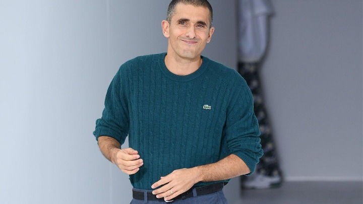 O Felipe Oliveira Baptista πουλά σχέδιά του σε online δημοπρασία - Media