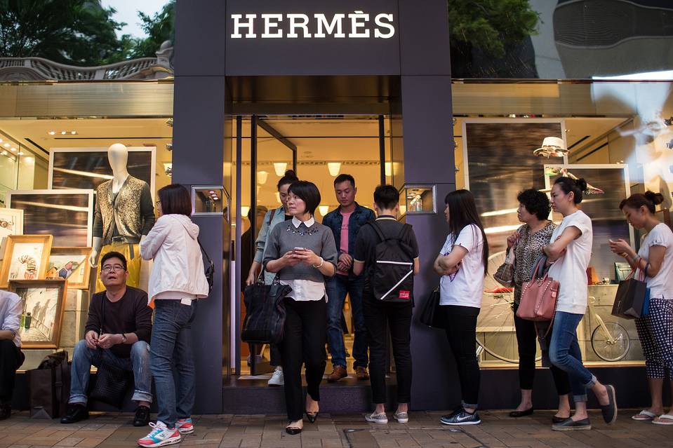 Κίνα: Κατάστημα Hermes έκανε τζίρο 2,7 εκατ. δολ. την πρώτη μέρα επαναλειτουργίας του - Media