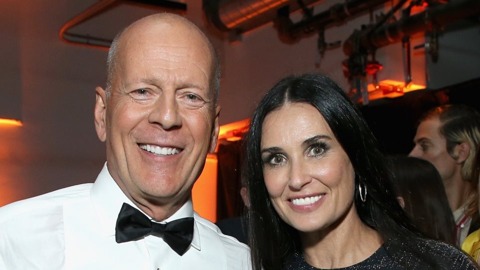 Μπρους Γουίλις και Ντέμι Μουρ: Μαζί στην καραντίνα, με ασορτί πιτζάμες (Photo) - Media