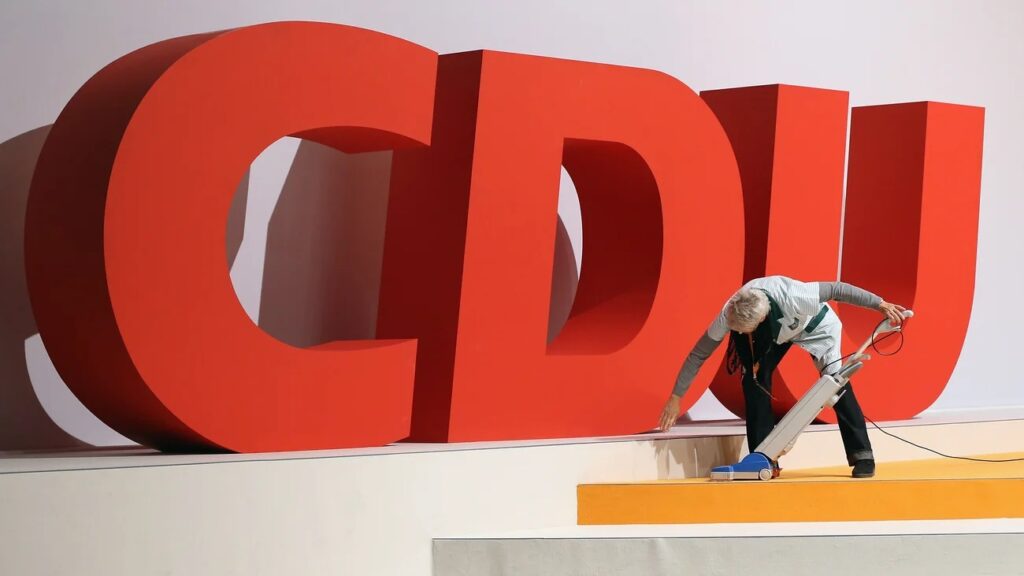 Γερμανία: Το CDU αναβάλλει για τον Δεκέμβριο την εκλογή νέου προέδρου λόγω της πανδημίας - Media
