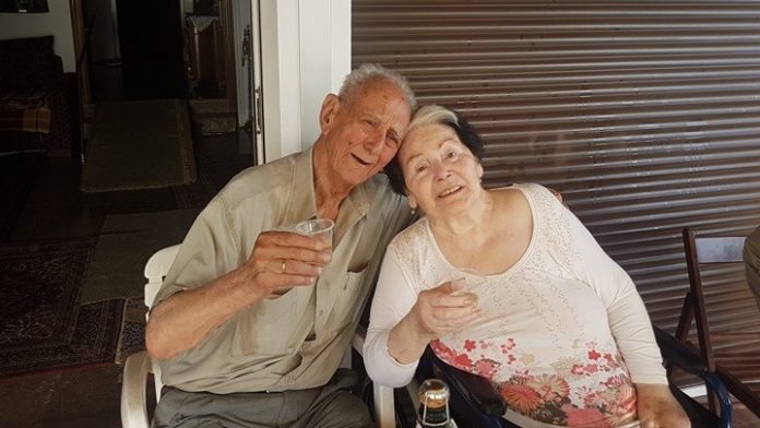 Γιορτάζουν την 65η επέτειο του γάμου τους εν μέσω «καραντίνας» - Media