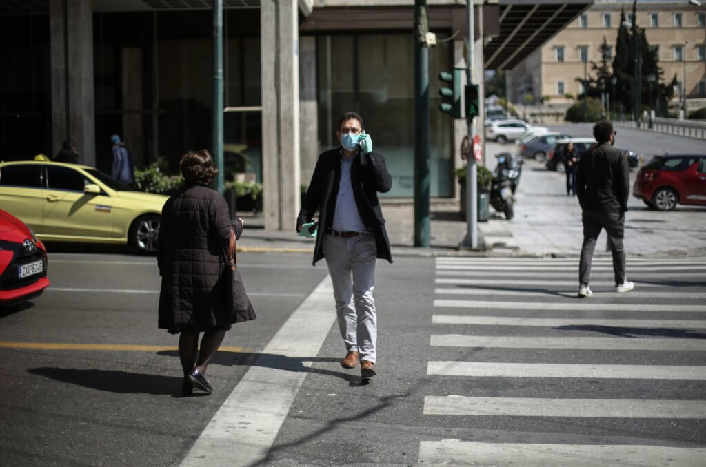 Επίδομα 800 ευρώ: Πώς θα το λάβουν «μπλοκάκια» και μισθωτοί με δύο δουλειές - Media