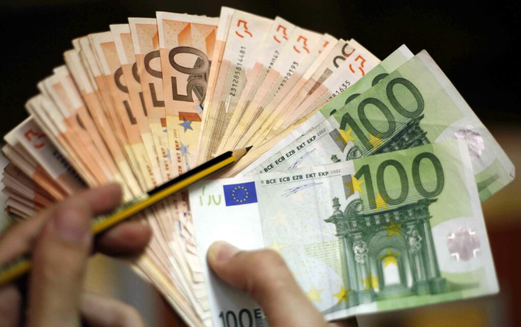 Πρωτογενές πλεόνασμα 595 εκατ. ευρώ στο πρώτο τρίμηνο 2020 - Media
