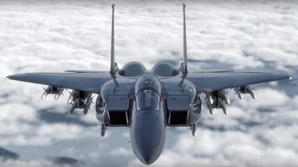 Πρώτη πτήση για το φοβερό F-15QA (Photos | Video) - Media