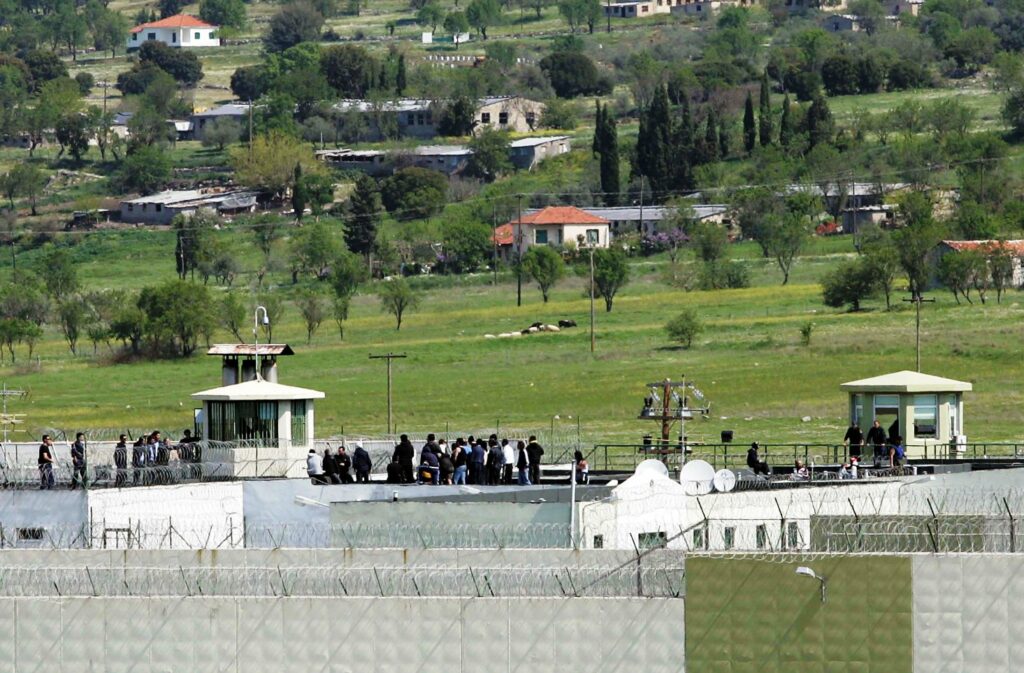 Φυλακές Μαλανδρίνου: Αιφνίδιος θάνατος 37χρονου πατέρα 5 παιδιών - Τι καταγγέλλουν οι συγκρατούμενοί του - Media