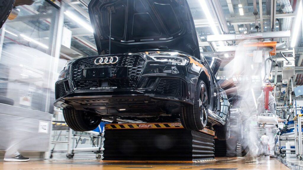 Οι γερμανικές αυτοκινητοβιομηχανίες αρχίζουν σταδιακά από την επόμενη εβδομάδα να ανοίγουν τα εργοστάσια - Media