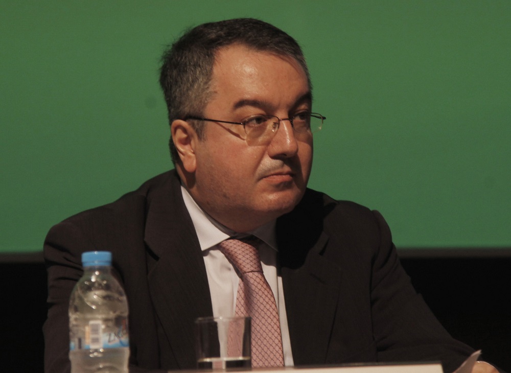 Μόσιαλος: Αυτές είναι οι προϋποθέσεις άρσης των περιορισμών - Media