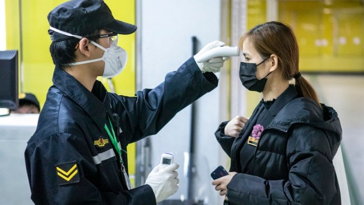 Γερμανία: Απειλούν επιστήμονες που έχουν επιφυλακτική στάση για την άρση των μέτρων περιορισμού - Media