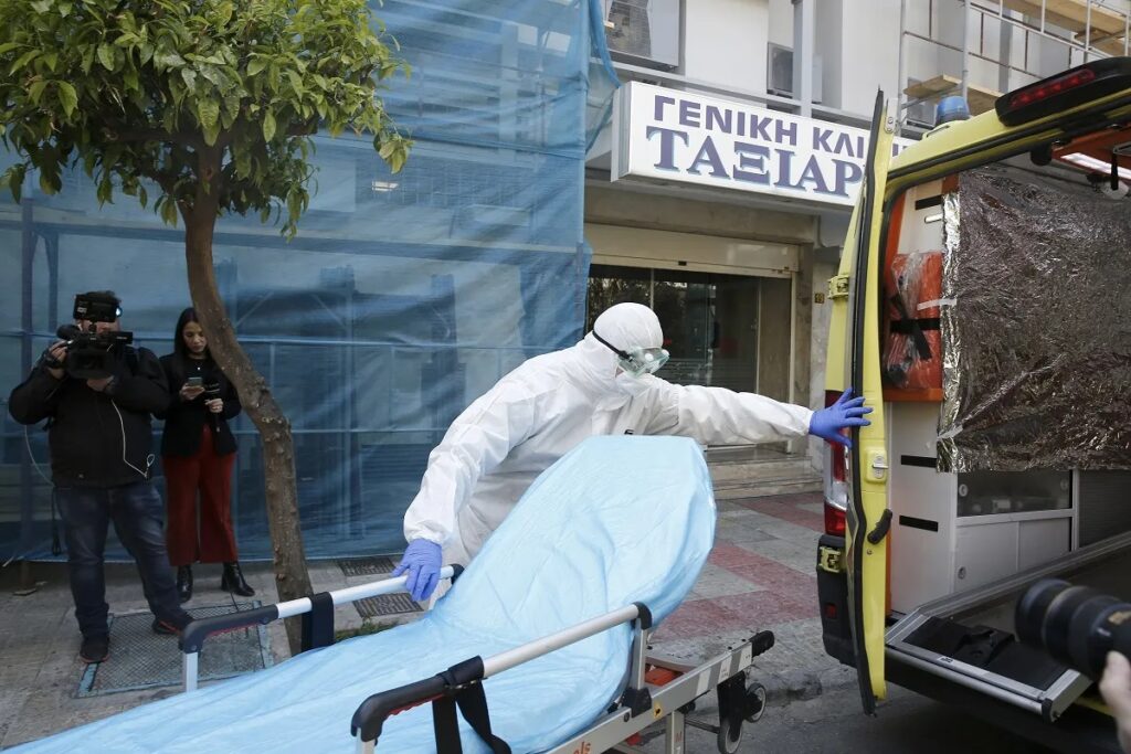 Στους 138 οι νεκροί - Πέθανε 84χρονος από την κλινική «Ταξιάρχαι» στο ΝΙΜΤΣ - Media