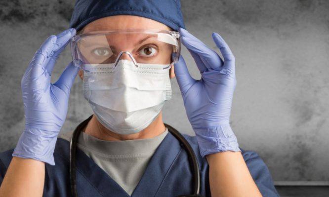 Κορωνοϊός: Σοβαρός ο κίνδυνος μετάδοσης από τα μάτια – Πώς να προφυλαχθείτε - Media