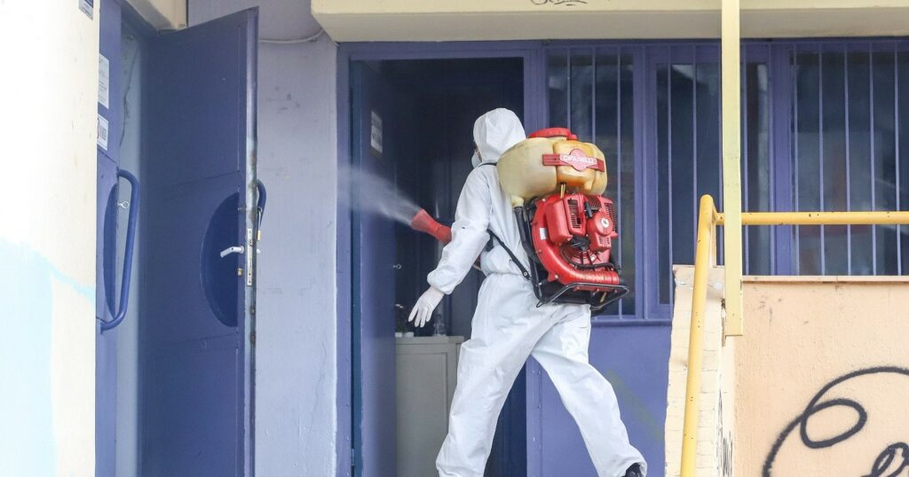 Τσιόδρας:  Ο ιός θα μείνει μαζί μας μήνες - Σίγουρη η εκδήλωση δεύτερου επιδημικού κύματος το φθινόπωρο (Photo) - Media