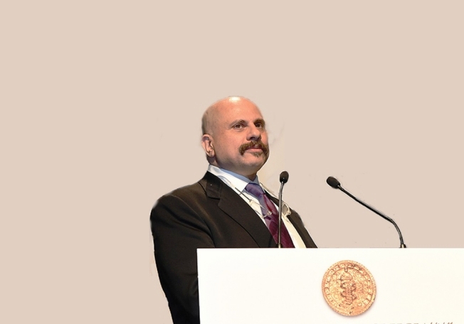 Κούβελας (καθηγητής Κλ. Φαρμακολογίας): Με ανησυχεί πάρα πολύ ότι ο κορωνοϊός μπορεί να μην κάνει ανοσία (Video) - Media