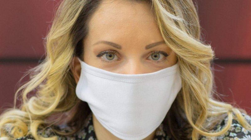 Καθηγητής Πνευμονολογίας: 13 φορές πιθανότερο να νοσήσουμε με υφασμάτινη μάσκα (Video) - Media
