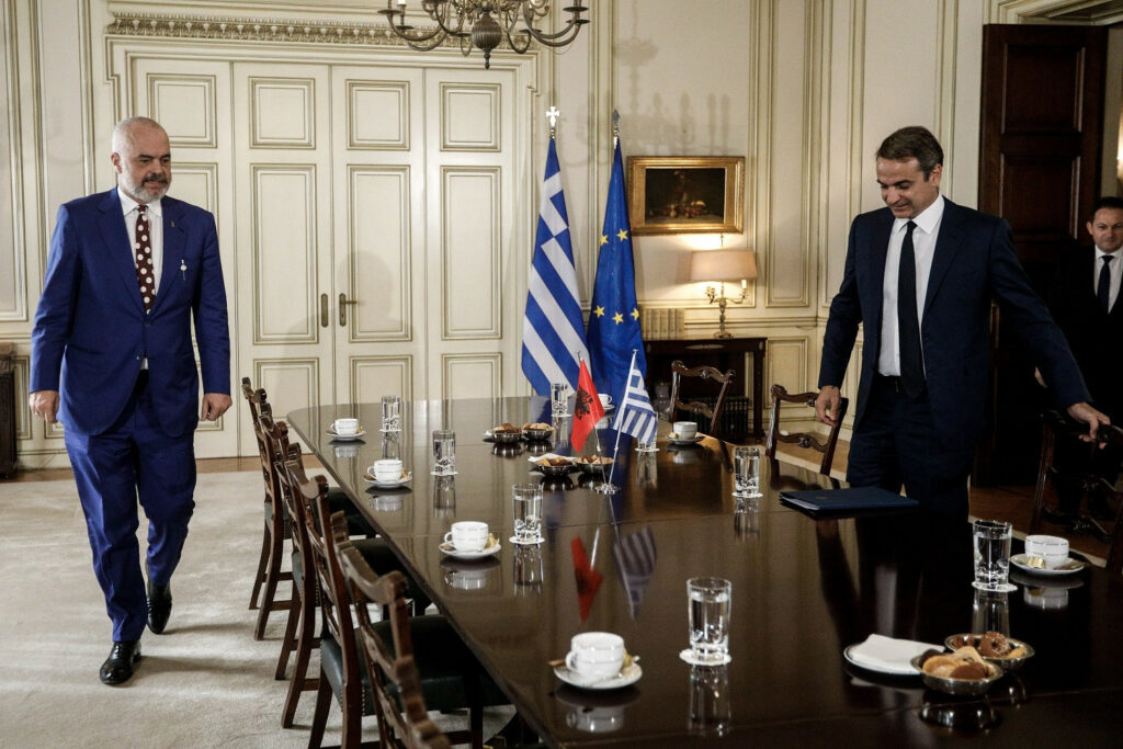 Τηλεφωνική επικοινωνία Μητσοτάκη-Ράμα για αποκατάσταση της διασύνδεσης με την Αλβανία - Media
