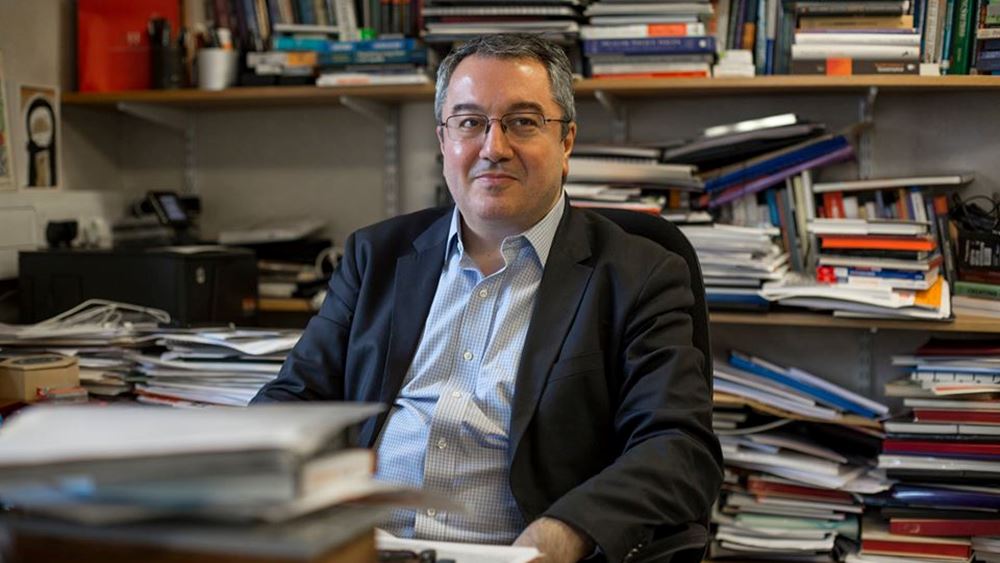 Μόσιαλος: Ο γρίφος των ασυμπτωματικών ασθενών δυσκολεύει τον έλεγχο της πανδημίας - Media