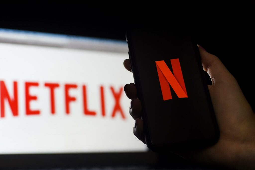 Οκτώ νέες σειρές από το Netflix για όλα τα γούστα (Videos) - Media