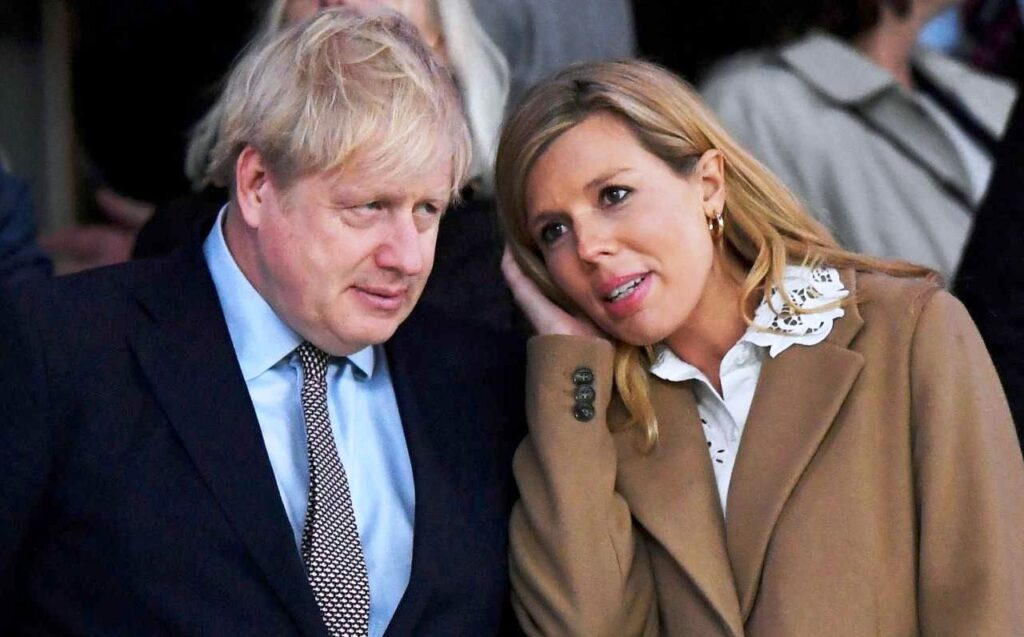 Βρετανία: «Γεννητούρια» για τον Μπόρις Τζόνσον - Η σύντροφος του γέννησε ένα υγιέστατο αγοράκι - Media