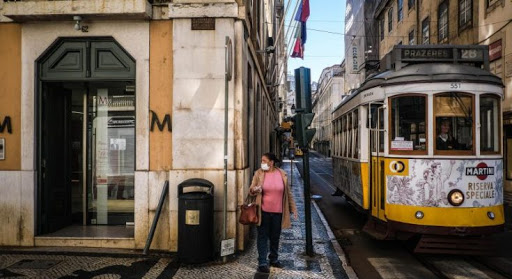 Πορτογαλία: Θα εξεταστούν πρόσφυγες και κάποιοι θα μεταφερθούν σε τουριστικά καταλύματα - Media